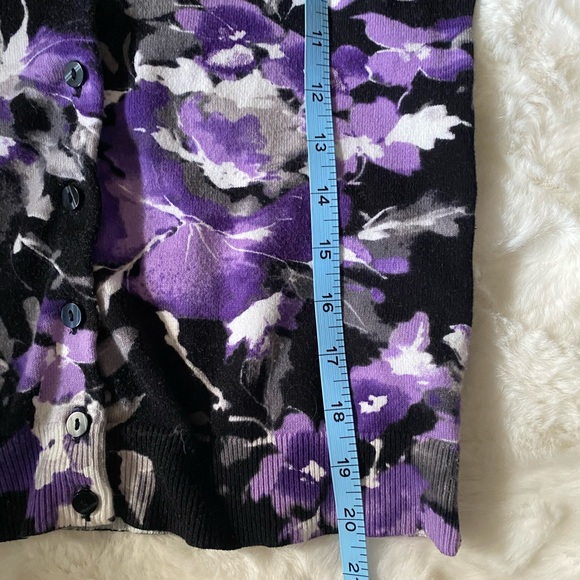 Karen Scott Black and Floral Print Cardigan - Picture 7 of 9